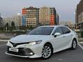 Toyota Camry 2018 годаүшін12 500 000 тг. в Астана – фото 2
