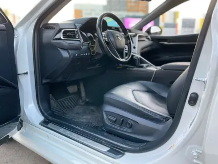 Toyota Camry 2018 года за 12 500 000 тг. в Астана – фото 10