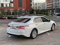 Toyota Camry 2018 годаүшін12 500 000 тг. в Астана – фото 16
