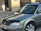 Volkswagen Passat 2002 года за 2 980 000 тг. в Караганда – фото 2