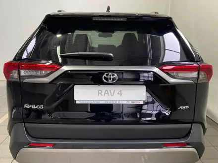 Toyota RAV4 Prestige 2023 года за 20 190 000 тг. в Актобе – фото 10