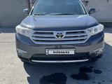 Toyota Highlander 2013 годаүшін13 000 000 тг. в Тараз