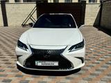 Lexus ES 250 2018 годаүшін22 000 000 тг. в Караганда – фото 2
