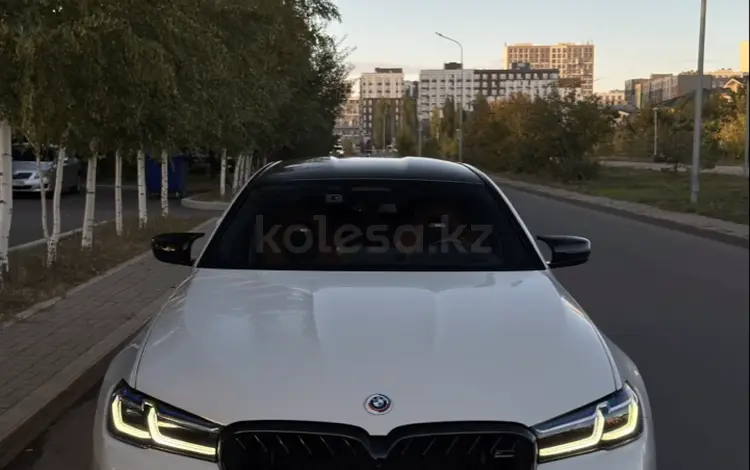 BMW M5 2022 года за 58 000 000 тг. в Астана
