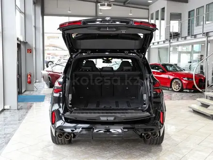 BMW X5 M 2023 года за 82 000 000 тг. в Алматы – фото 34