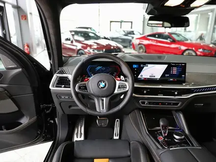 BMW X5 M 2023 года за 82 000 000 тг. в Алматы – фото 11