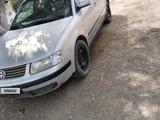 Volkswagen Passat 1998 года за 700 000 тг. в Кызылорда – фото 2