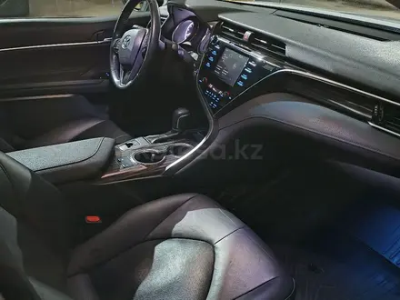 Toyota Camry 2018 года за 14 999 999 тг. в Астана – фото 7