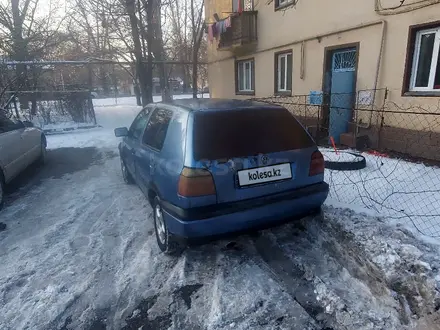 Volkswagen Golf 1993 года за 700 000 тг. в Алматы – фото 5