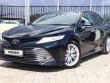 Toyota Camry 2020 года за 14 000 000 тг. в Астана