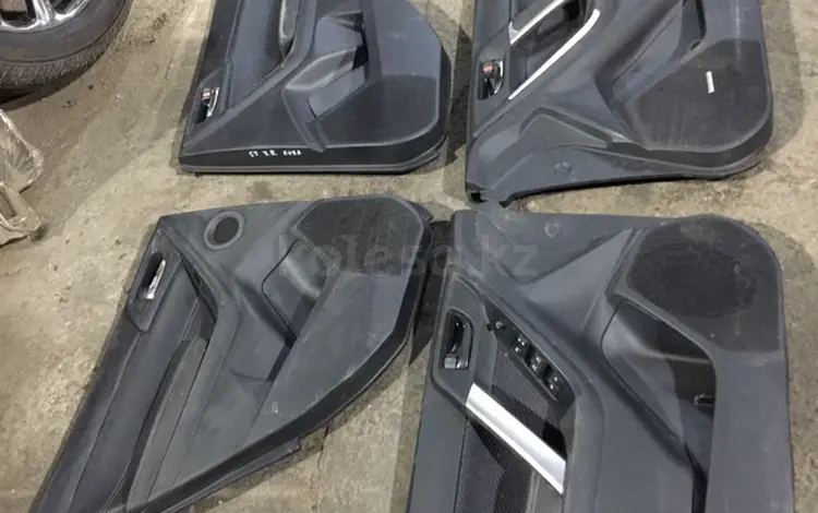 Дверные обшивки карты на forester SJ9, из Японии за 35 000 тг. в Алматы