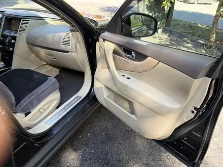 Infiniti FX35 2008 года за 7 600 000 тг. в Астана – фото 11