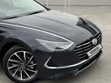 Hyundai Sonata 2021 года за 11 800 000 тг. в Шымкент – фото 2