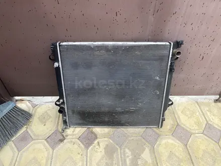 Радиатор прадо 120 оригинал за 25 000 тг. в Актобе