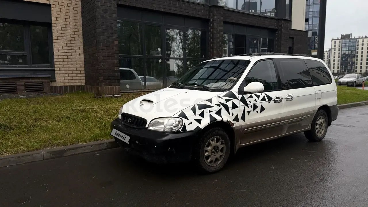 Kia Carnival, 1999