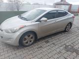 Hyundai Elantra 2013 годаүшін6 800 000 тг. в Актобе – фото 2