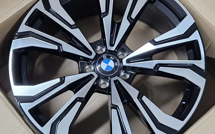 Новые диски на BMW 20 5*112 j9.0 ET30 DIA73.1 за 550 000 тг. в Алматы