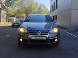Volkswagen Jetta 2008 года за 3 500 000 тг. в Астана – фото 2