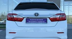 Toyota Camry 2014 года за 8 190 000 тг. в Усть-Каменогорск – фото 4