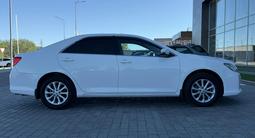 Toyota Camry 2014 года за 8 190 000 тг. в Усть-Каменогорск – фото 2
