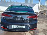 Hyundai Elantra 2020 года за 8 000 000 тг. в Астана – фото 2