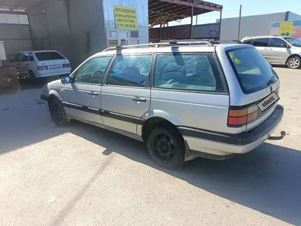 Volkswagen Passat 1992 года за 1 200 000 тг. в Тараз – фото 3