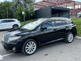 Toyota Venza 2010 года за 6 790 000 тг. в Караганда – фото 2