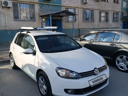 Volkswagen Golf 2012 года за 5 000 000 тг. в Актау – фото 2