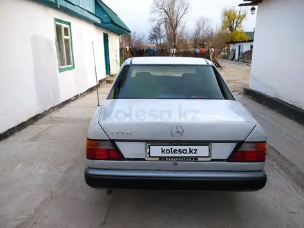 Mercedes-Benz E 230 1989 года за 1 300 000 тг. в Шелек – фото 7