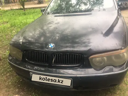 BMW 745 2002 года за 1 200 000 тг. в Алматы