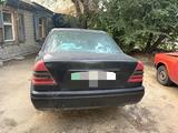 Mercedes-Benz C 230 1996 годаүшін800 000 тг. в Семей – фото 3