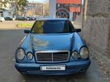 Mercedes-Benz E 240 1998 годаүшін2 850 000 тг. в Петропавловск