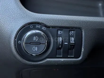 Chevrolet Cobalt 2022 года за 5 150 000 тг. в Семей – фото 17