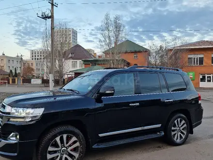 Toyota Land Cruiser 2019 года за 41 000 000 тг. в Астана – фото 6