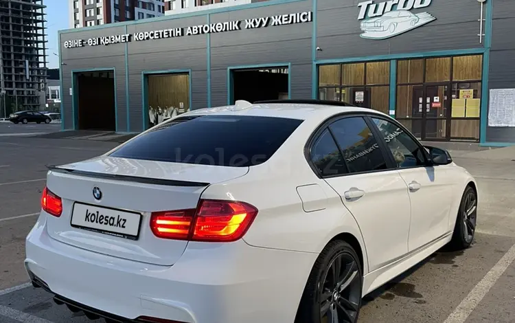 BMW 320 2013 года за 9 500 000 тг. в Астана