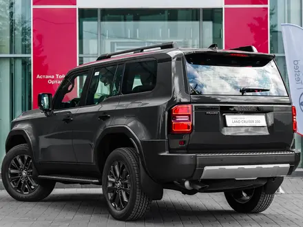 Toyota Land Cruiser Prado Luxe 2025 года за 48 890 000 тг. в Астана – фото 3