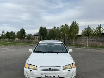 Toyota Camry 1998 года за 3 350 000 тг. в Туркестан – фото 5