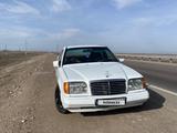 Mercedes-Benz E 200 1990 годаfor1 100 000 тг. в Мерке – фото 5