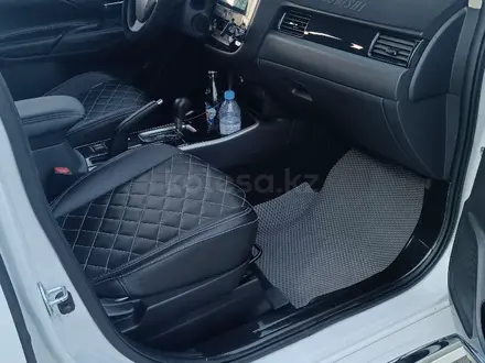 Mitsubishi Outlander 2022 года за 10 500 000 тг. в Алматы – фото 13