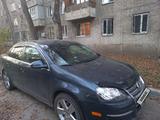 Volkswagen Jetta 2005 года за 3 000 000 тг. в Алматы – фото 3