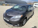 Toyota Sienna 2014 годаүшін13 000 000 тг. в Актобе – фото 5