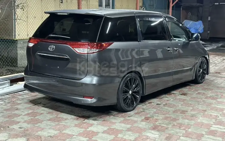 Toyota Estima 2011 года за 5 500 000 тг. в Алматы