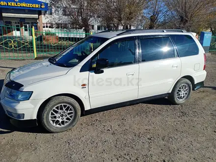 Mitsubishi Chariot 1998 года за 2 500 000 тг. в Жезказган – фото 4