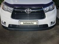 Toyota Highlander 2014 годаfor15 500 000 тг. в Актау