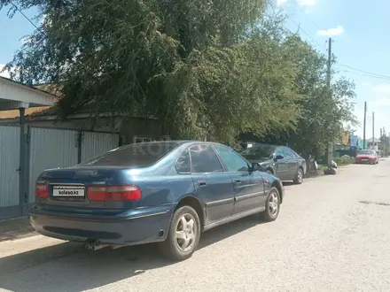 Honda Accord 1998 года за 1 750 000 тг. в Актобе – фото 2