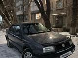 Volkswagen Vento 1995 годаfor1 300 000 тг. в Жезказган – фото 2