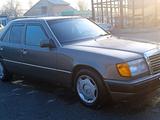 Mercedes-Benz E 200 1990 годаүшін1 100 000 тг. в Тараз – фото 3