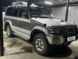 Mitsubishi Pajero 1993 годаүшін3 500 000 тг. в Сатпаев – фото 2