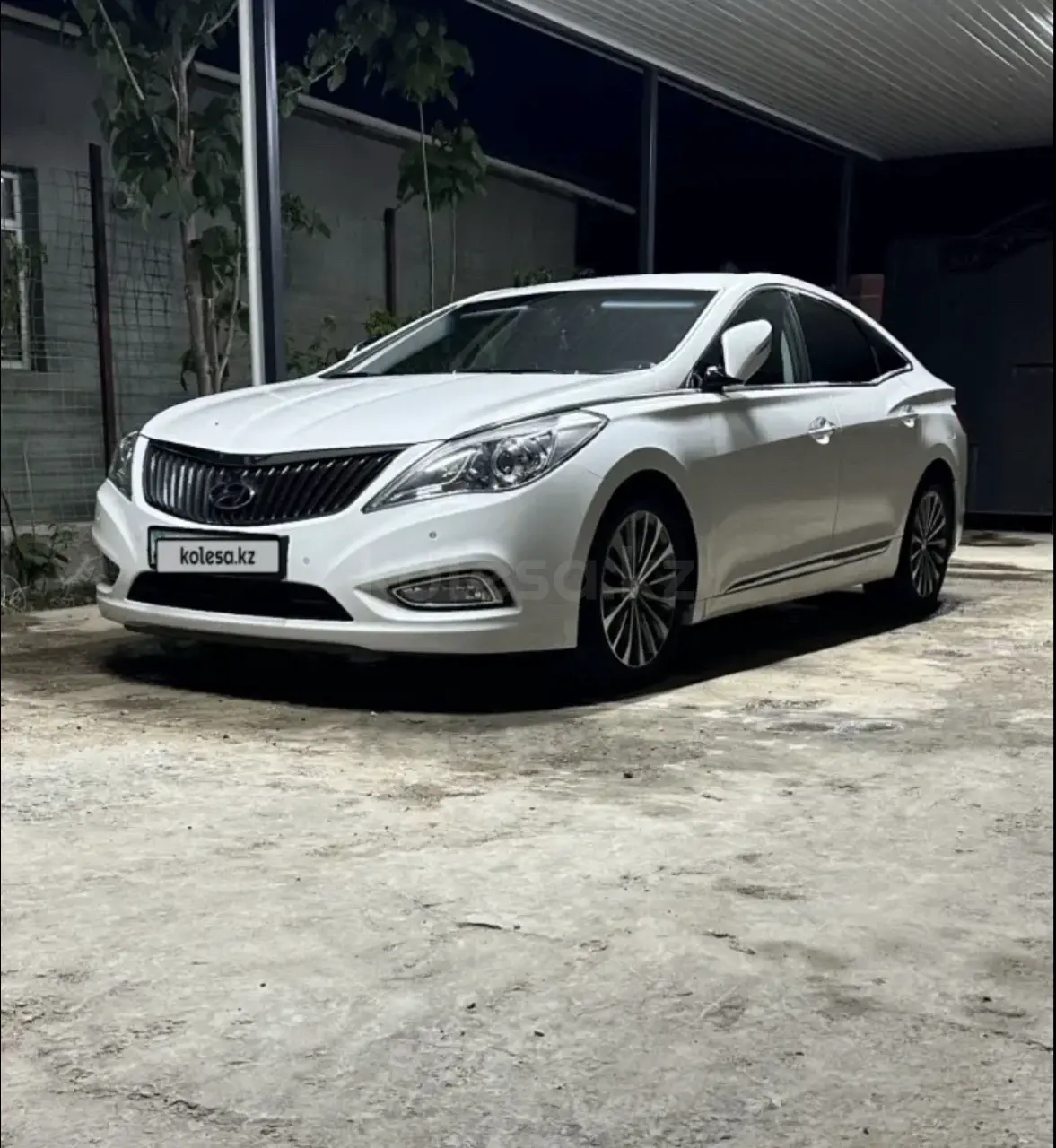 Hyundai Grandeur, 2012