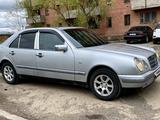 Mercedes-Benz E 230 1997 года за 3 000 000 тг. в Степногорск – фото 3